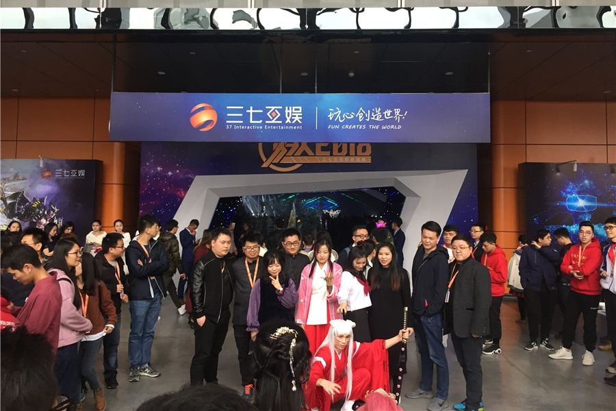 1536146115833941.jpg A3O2VrSt_Urg5.jpg